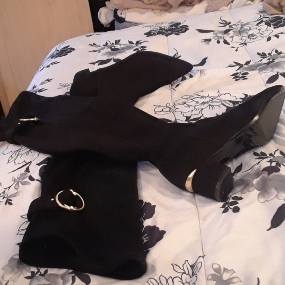 Calvin Klein suede knee high boots